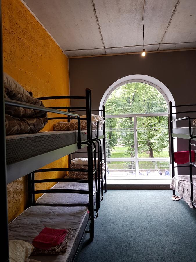 Hostel Travel Station Iwano-Frankiwsk Zewnętrze zdjęcie